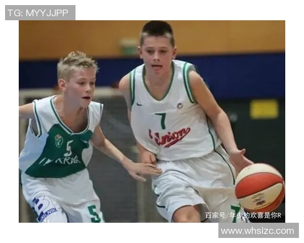 卢卡踢足球明星的成长之路与辉煌成就揭秘 卢卡踢足球明星的成长之路与辉煌成就揭秘